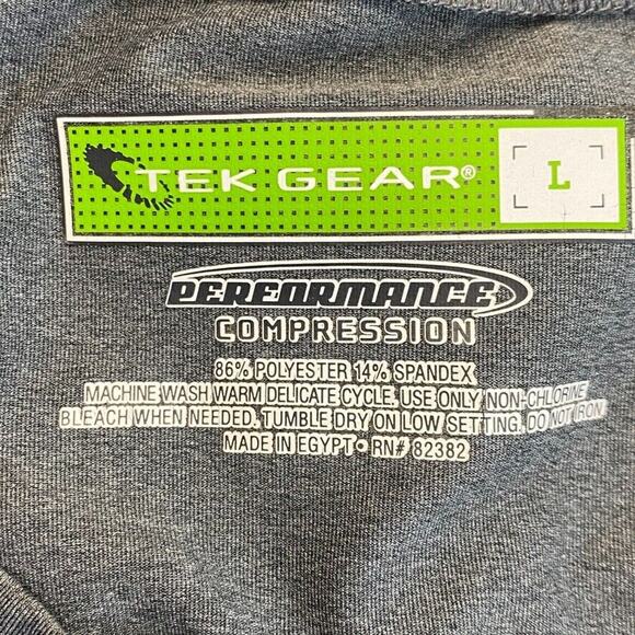 Tek Gear Shirt Mens Large Gray Compression Performance Long Sleeve Fitted Active - Picture 2 of 10